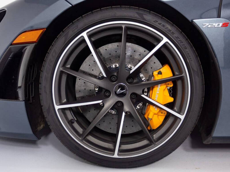 2022 McLaren 720S Spider Performance