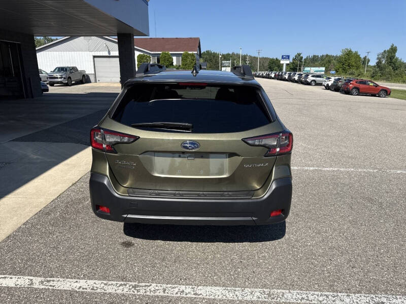 2024 Subaru Outback Premium