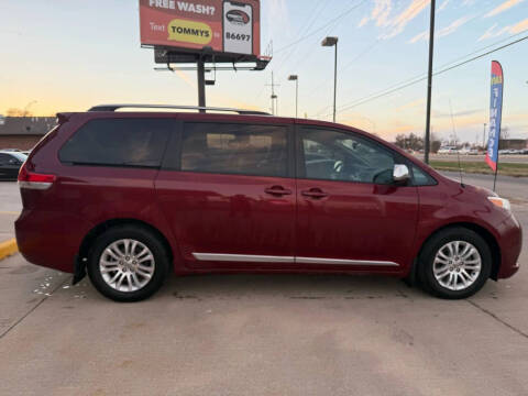 2011 Toyota Sienna Limited 7-Passenger