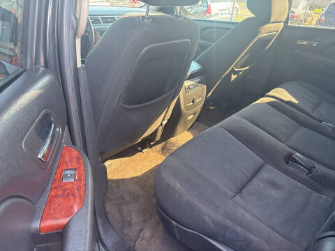 2011 Chevrolet Tahoe LS