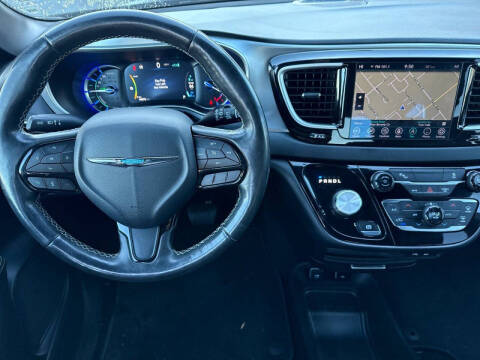 2020 Chrysler Pacifica Hybrid