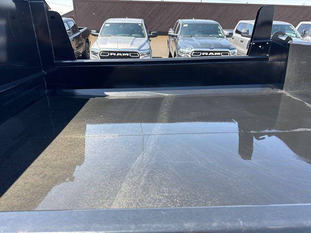 2025 GMC Sierra 3500HD CC Pro