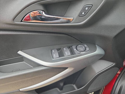 2025 Chevrolet Trax RS