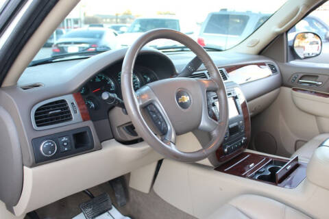 2013 Chevrolet Avalanche LTZ Black Diamond