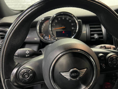 2016 MINI Hardtop 2 Door Cooper