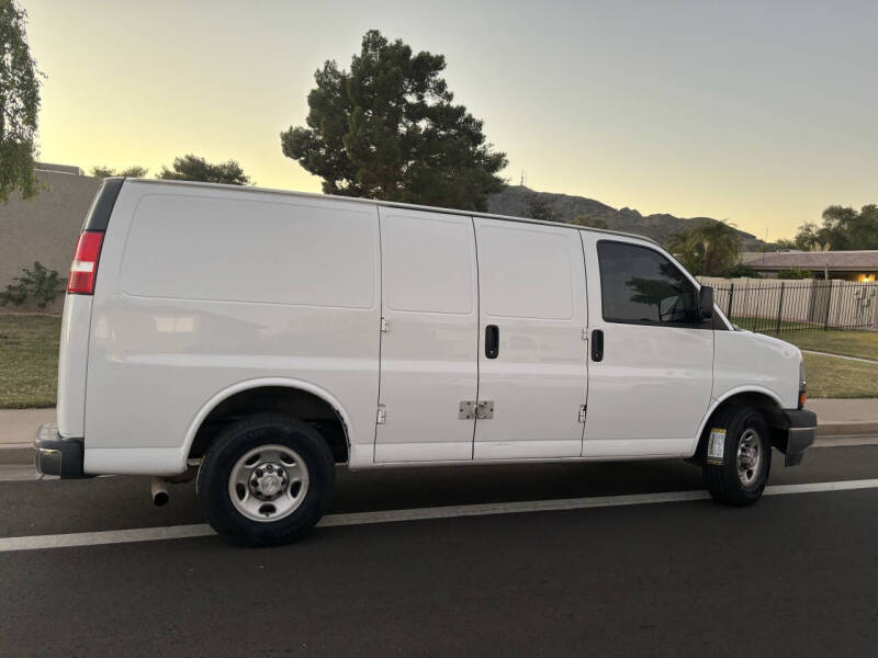 2019 Chevrolet Express 2500