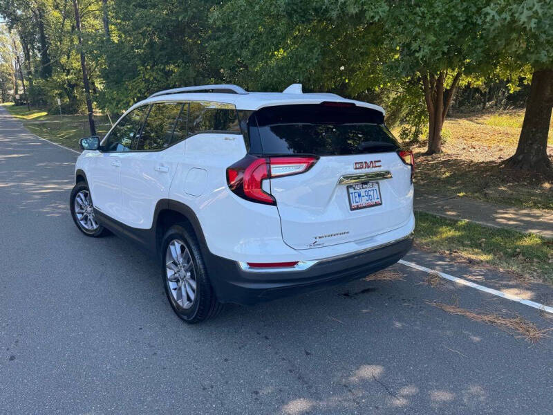 2023 GMC Terrain SLT