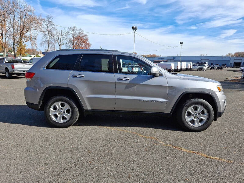 2016 Jeep Grand Cherokee Laredo