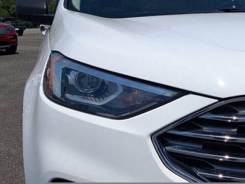 2021 Ford Edge SE