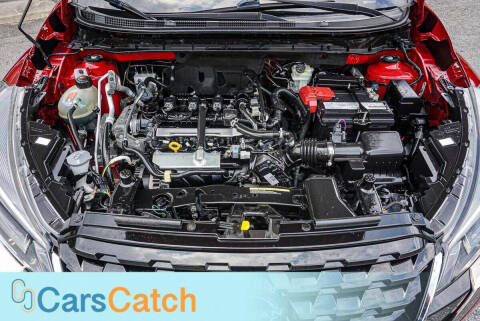 2022 Nissan Kicks SR