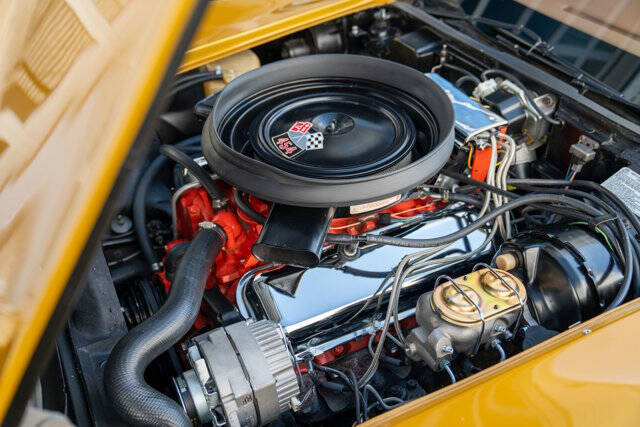 1973 Chevrolet Corvette 54