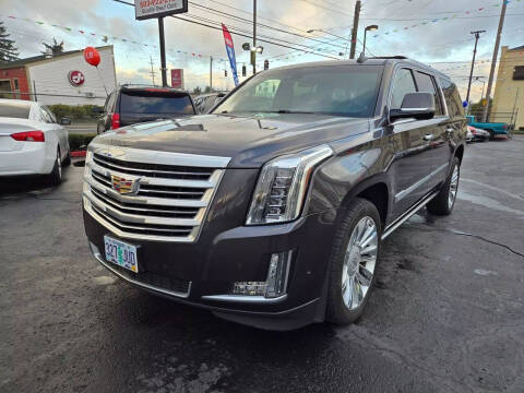 2017 Cadillac Escalade ESV Platinum