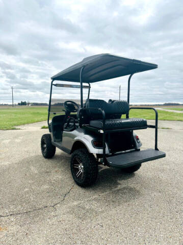 2018 E-Z-GO TXT
