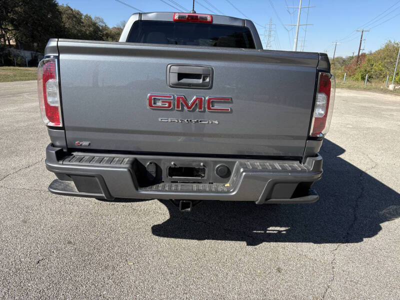 2021 GMC Canyon Elevation Standard