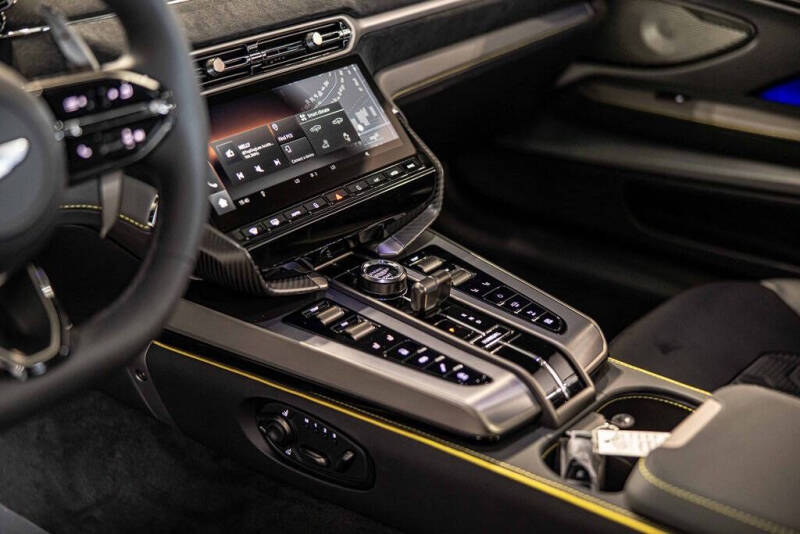 2026 Aston Martin Vanquish