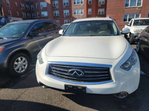 2013 Infiniti FX37 for sale at OFIER AUTO SALES in Freeport NY