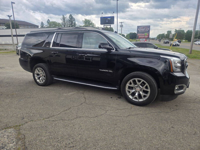 2017 GMC Yukon XL SLT