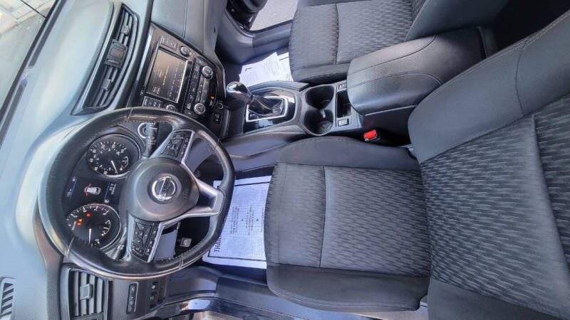 2019 Nissan Rogue SV