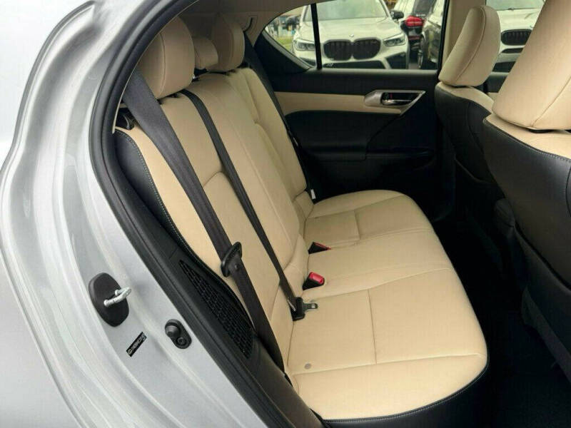 2014 Lexus CT 200h