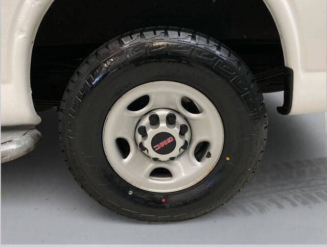 2019 GMC Savana 2500