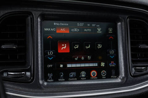 2015 Dodge Challenger SRT 392