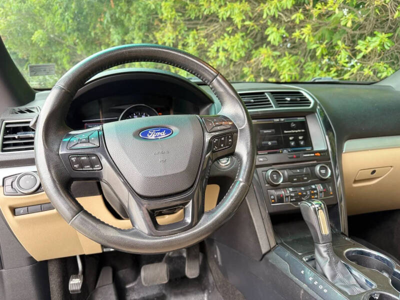 2016 Ford Explorer XLT