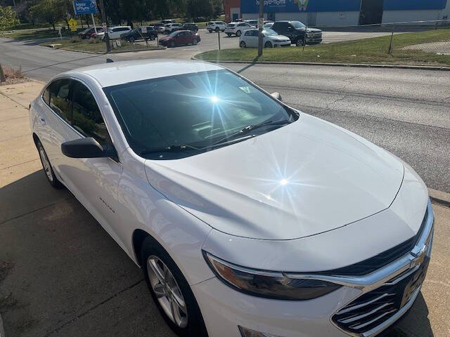 2019 Chevrolet Malibu 1FL photo 5