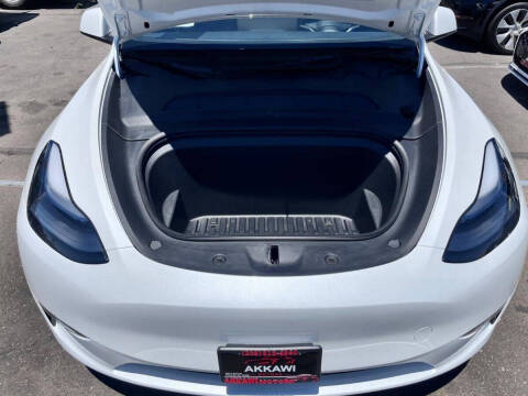 2024 Tesla Model Y Long Range