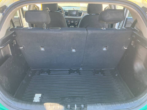 2018 Kia Rio 5-Door LX