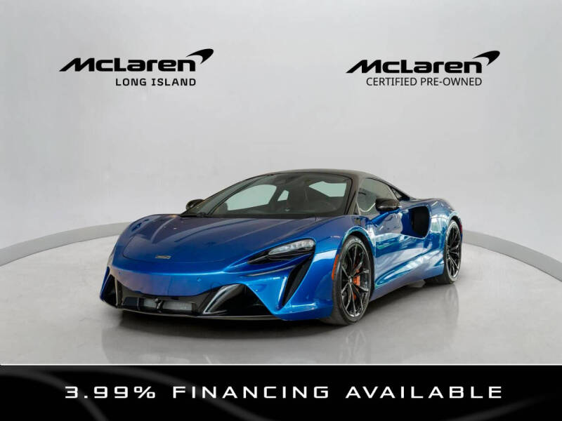 2023 McLaren Artura
