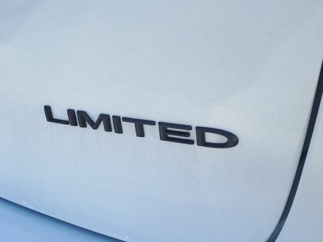 2026 Chrysler Pacifica Limited