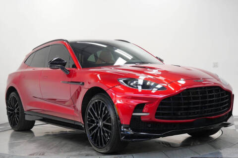 2023 Aston Martin DBX 707