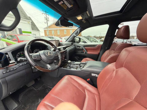 2020 Lexus LX 570 Three-Row