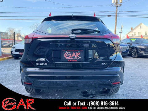 2022 Nissan Kicks SV