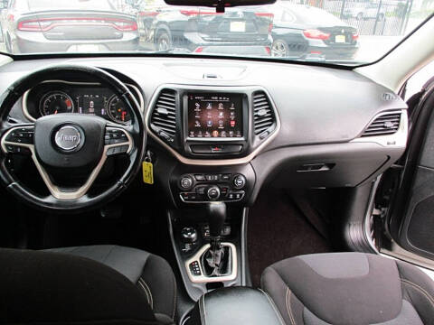 2016 Jeep Cherokee