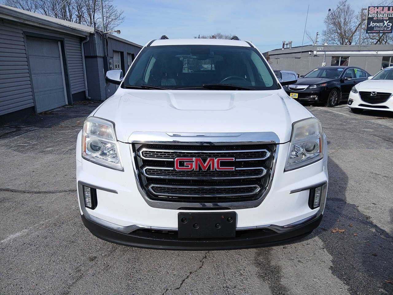 Off white 2017 GMC Terrain SLT AWD SLT 4dr SUV 2