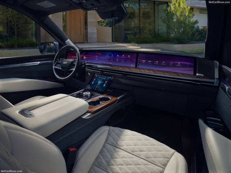 2025 Cadillac Escalade Premium Luxury