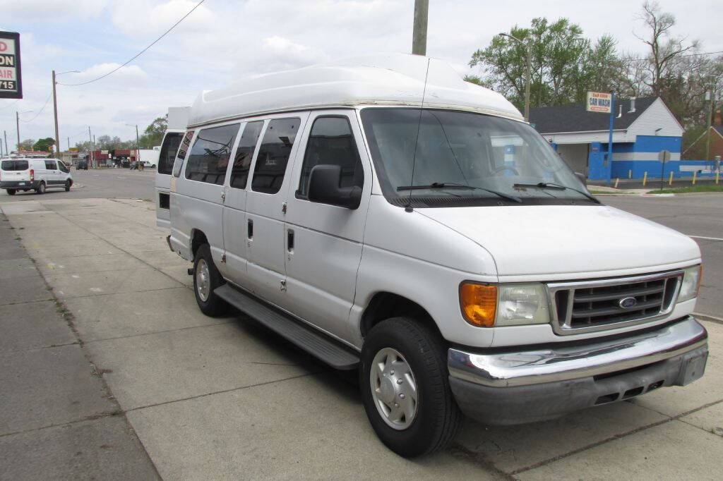 2007 Ford E-Series for sale at United Car Company in Detroit, MI