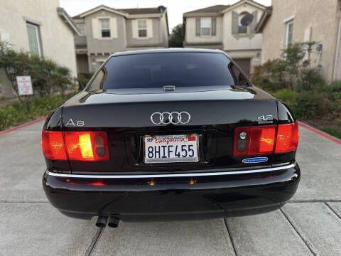 2000 Audi A8 quattro