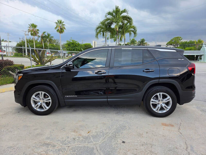 2024 GMC Terrain SLE
