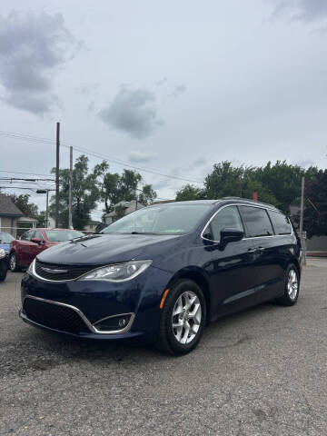 2019 Chrysler Pacifica Touring Plus