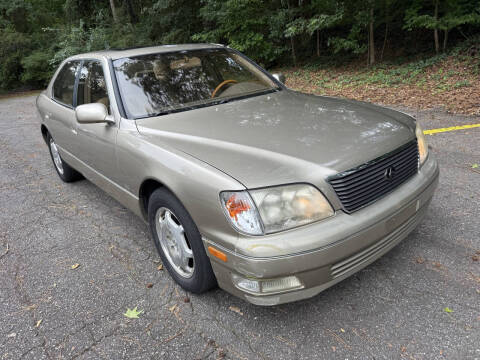2000 Lexus LS 400