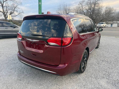 2020 Chrysler Pacifica Touring L Plus