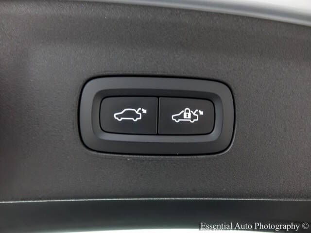 2022 Polestar 2 Long Range Dual Motor