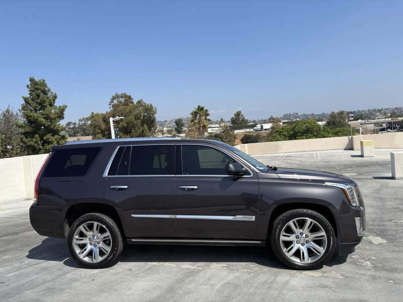 2015 Cadillac Escalade Premium