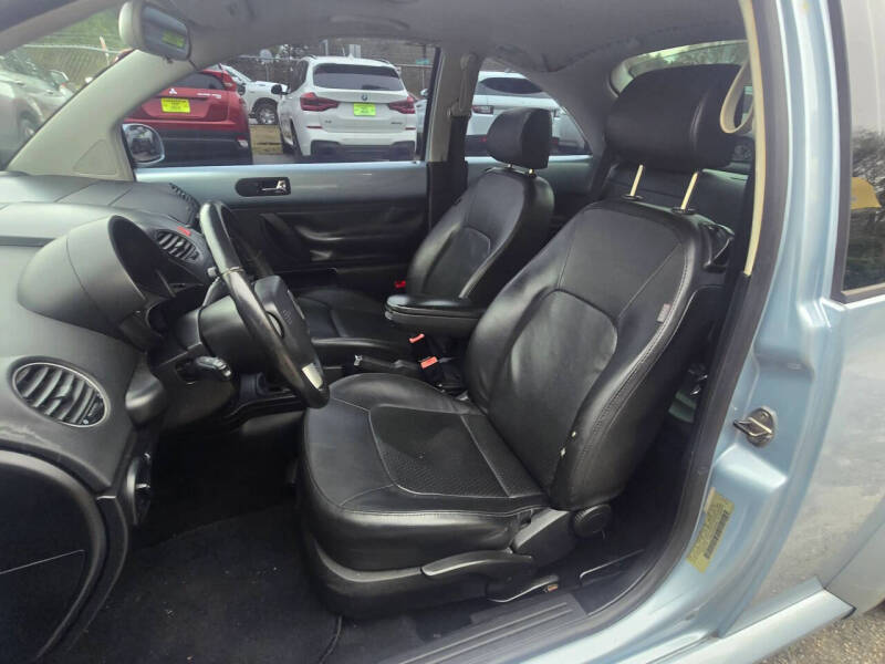 2009 Volkswagen New Beetle