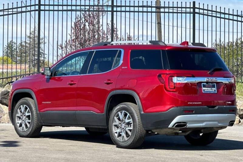 2023 GMC Acadia SLE
