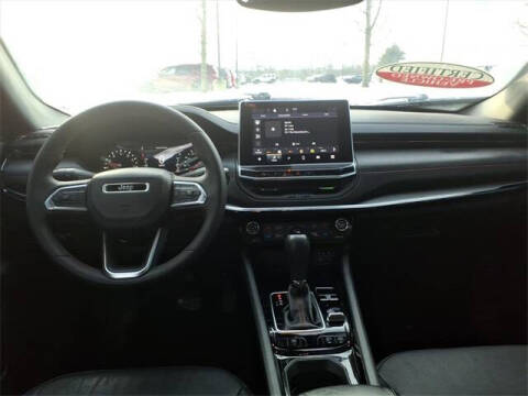 2023 Jeep Compass Trailhawk