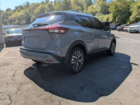 2024 Nissan Kicks SV