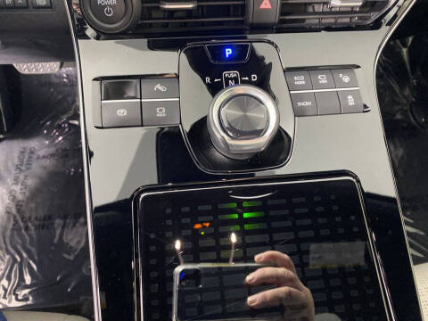 2024 Toyota bZ4X Limited